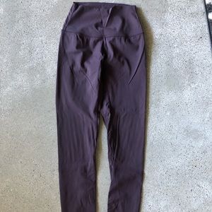 Born Primitive “your go to legging” plum